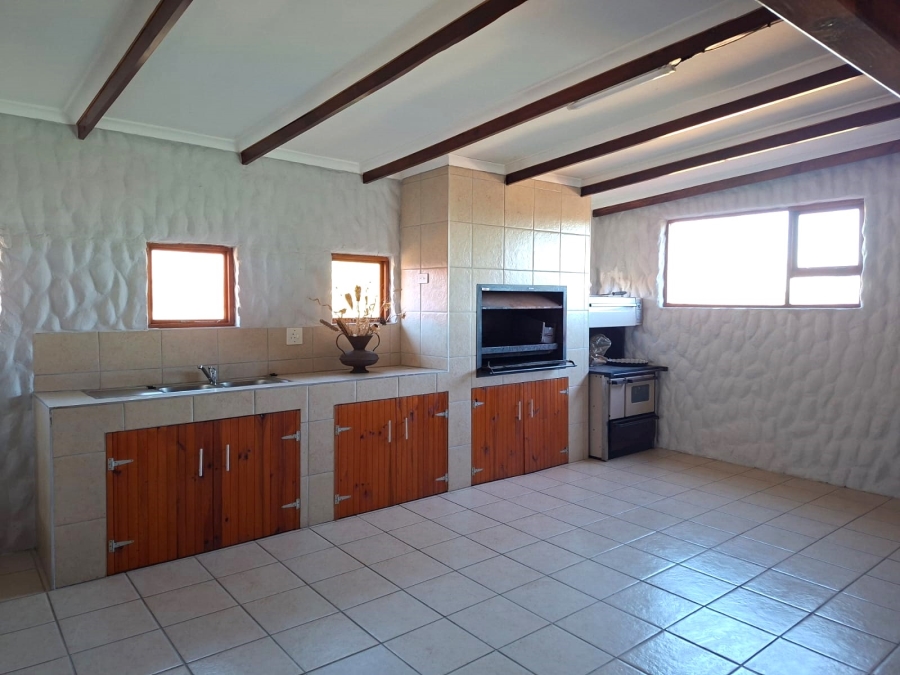 4 Bedroom Property for Sale in Winterhoek Park Eastern Cape